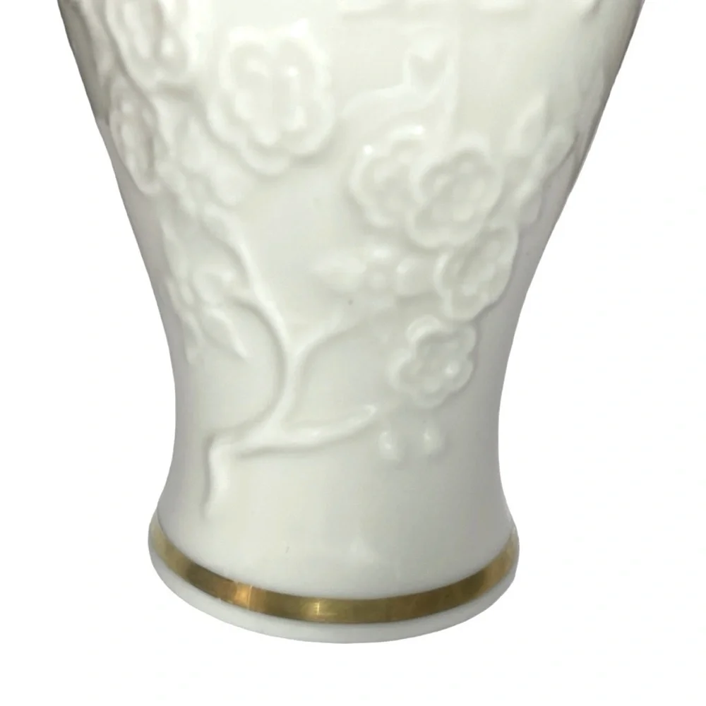 Vintage 1950s Lenox Ming Blossom Porcelain Vase White Gold Trim 6.5